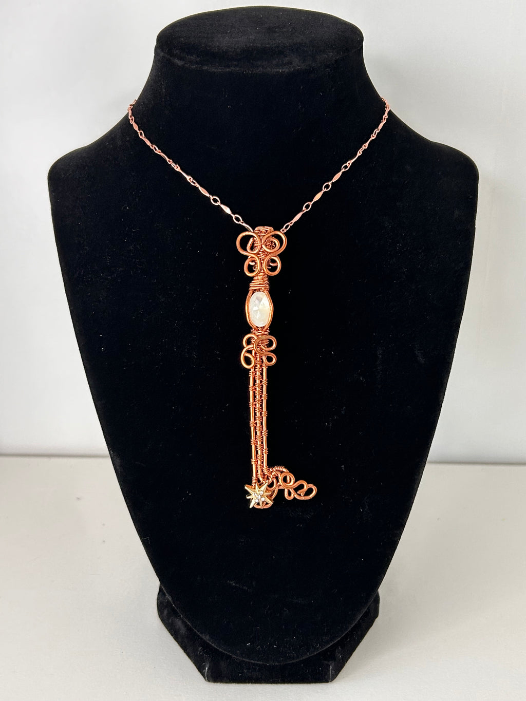 Lunar Rosa Mother of Pearl Key