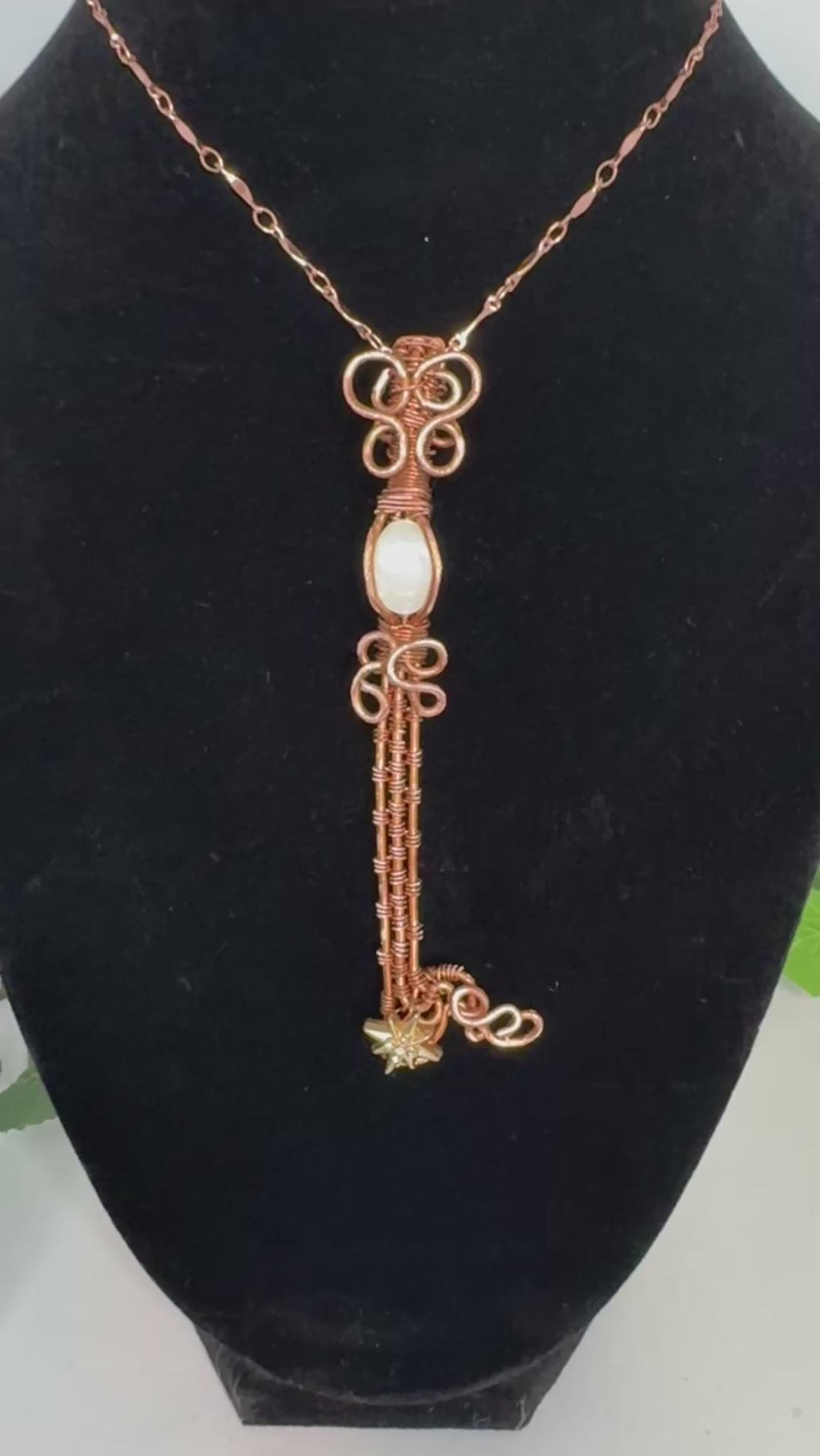 Lunar Rosa Mother of Pearl Key
